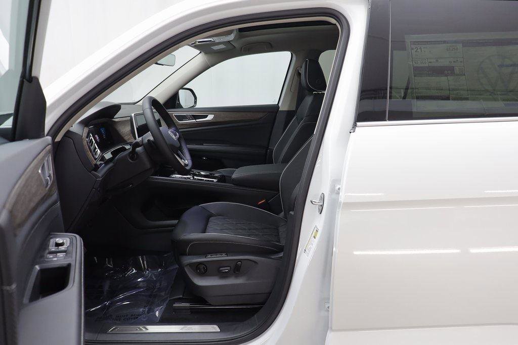 New 2026 Volkswagen Atlas SEL Premium R-Line image 6
