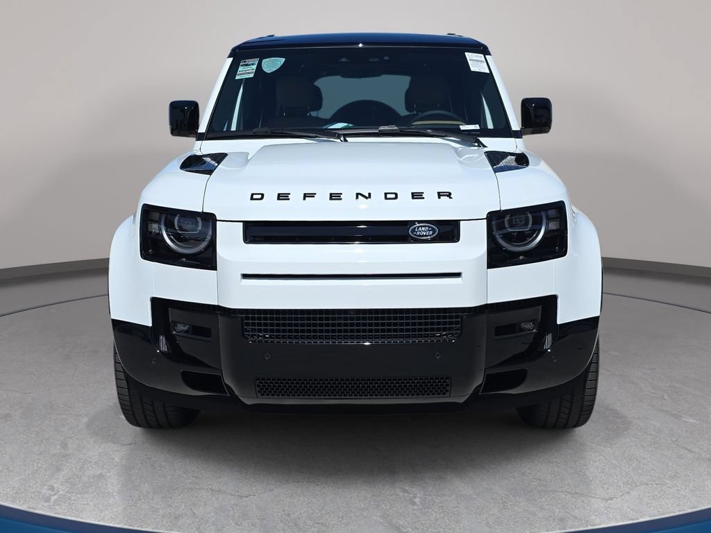 New 2026 Land Rover Defender 130 V8 AWD/4WD image 2