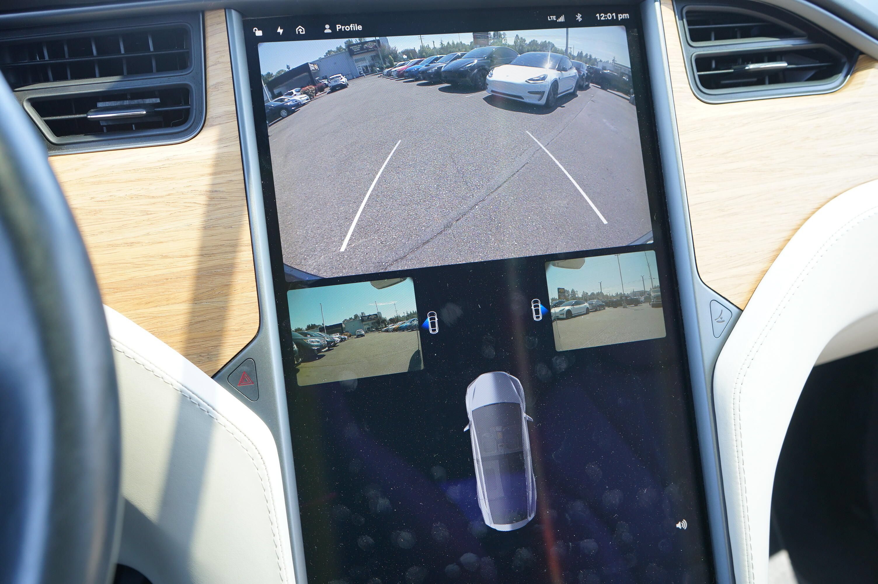 Used 2018 Tesla Model X 75D AWD/4WD image 19