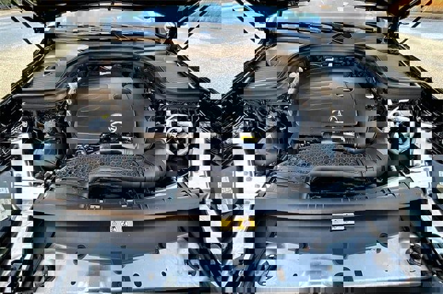 Certified 2022 Mercedes-Benz GLC 300 4MATIC image 33