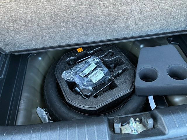 Certified 2023 Hyundai Venue SEL w/ Cargo Package image 19