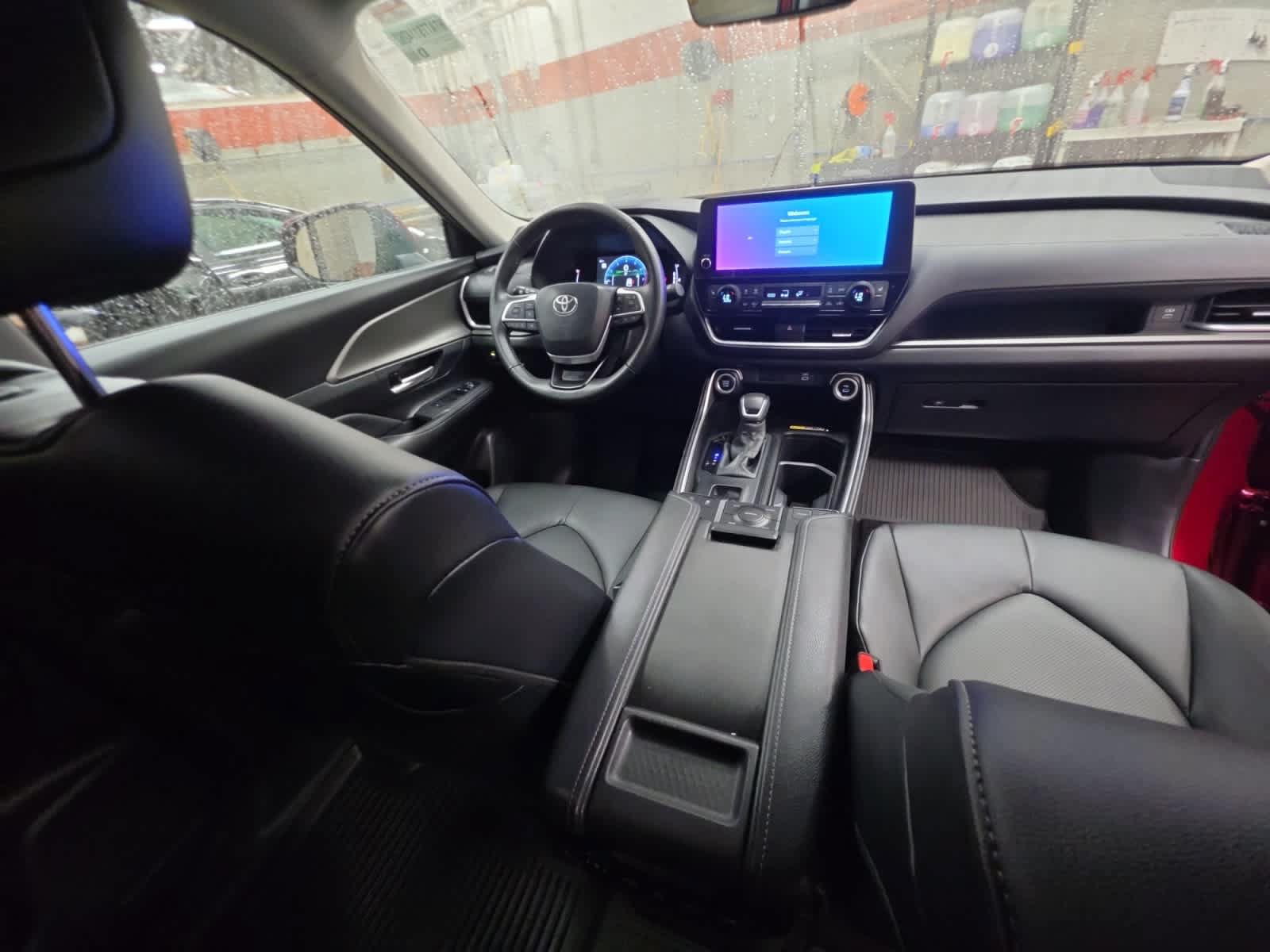 Used 2026 Toyota Grand Highlander AWD image 24