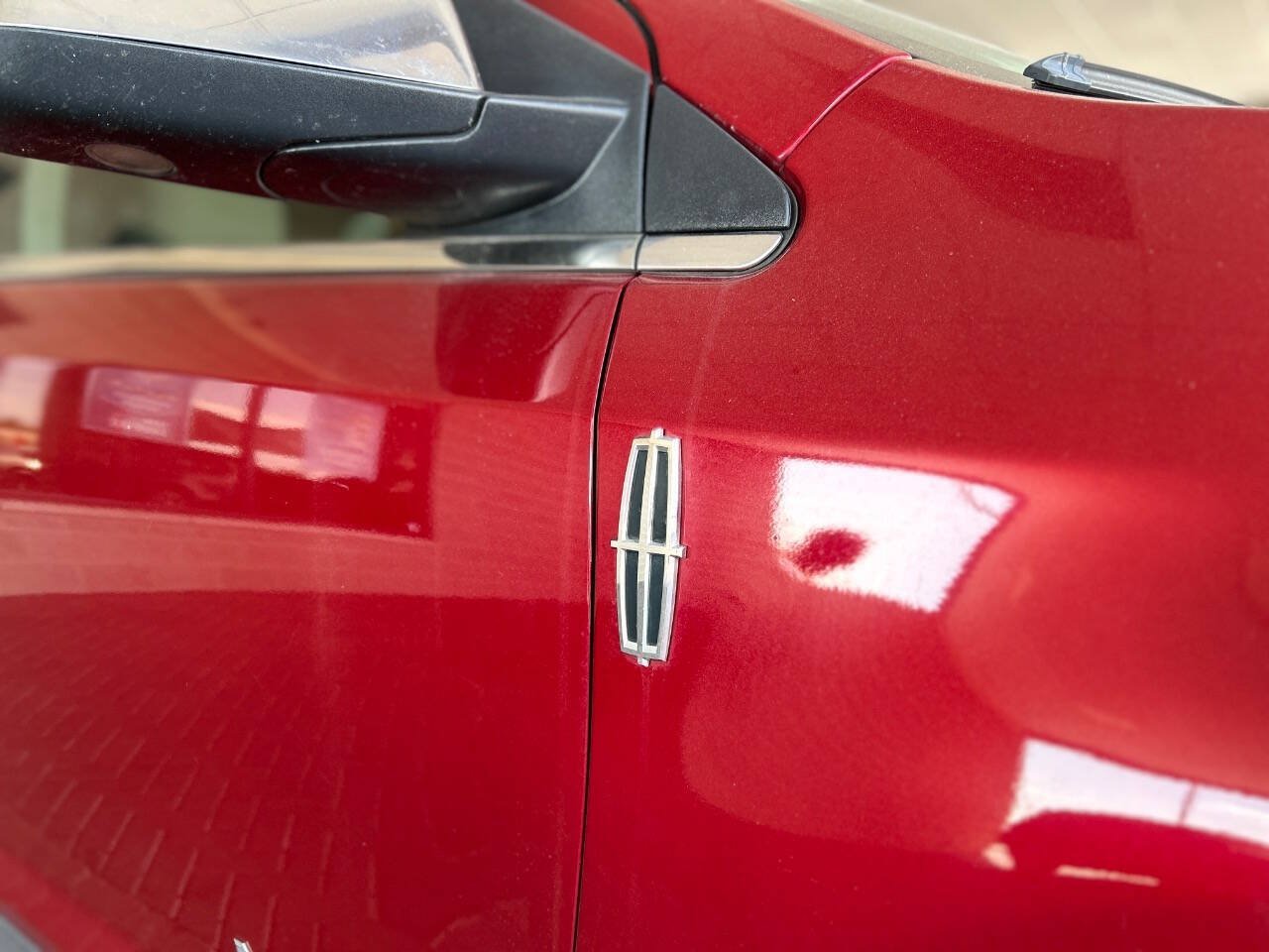 Used 2010 Lincoln MKX 2WD image 30