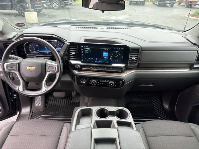 Certified 2023 Chevrolet Silverado 1500 LT AWD/4WD image 12