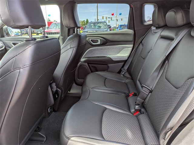 New 2025 Jeep Compass Latitude w/ Sun & Sound Group image 13