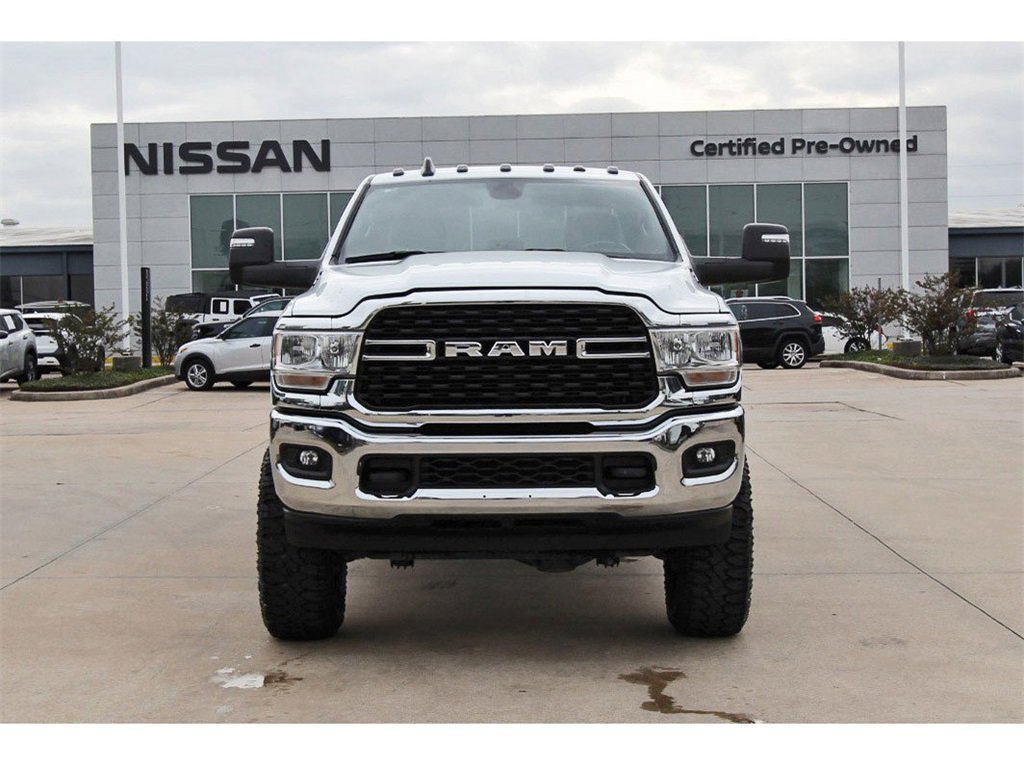 Used 2024 RAM 3500 Big Horn image 8