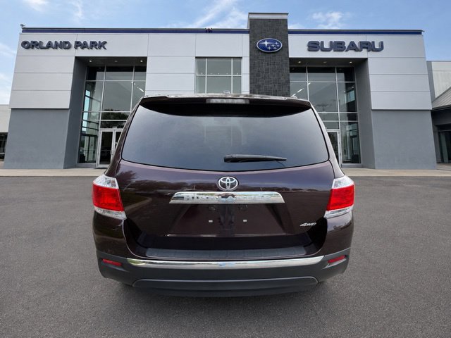Used 2012 Toyota Highlander 4WD w/ Tow Pkg image 6