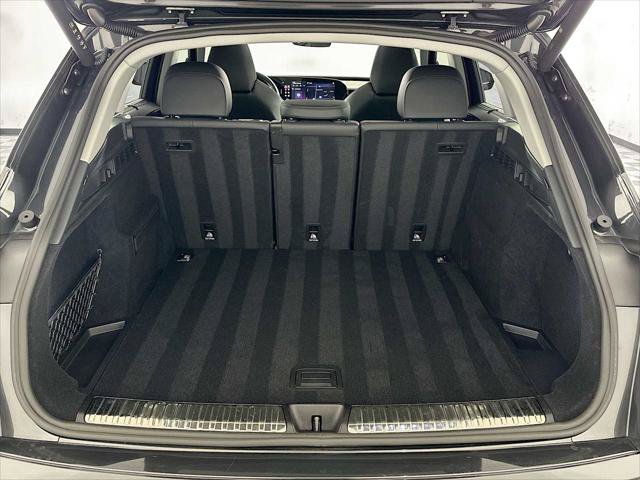 Certified 2025 Audi Q5 Premium Plus w/ Premium Plus AWD/4WD image 24