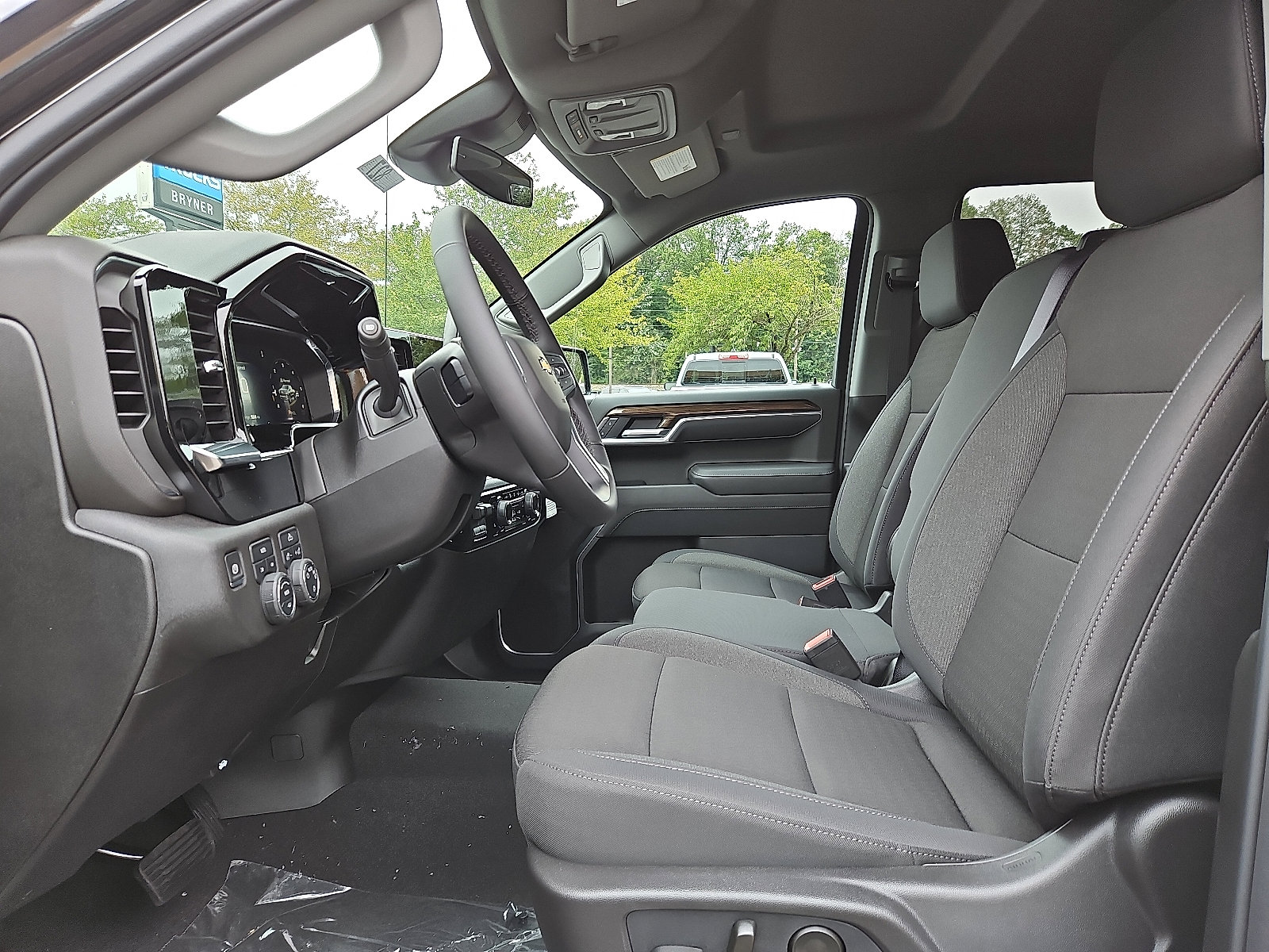 New 2026 Chevrolet Silverado 1500 LT image 6