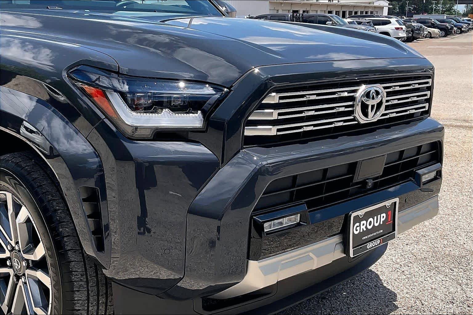 Used 2026 Toyota 4Runner Limited AWD/4WD image 29
