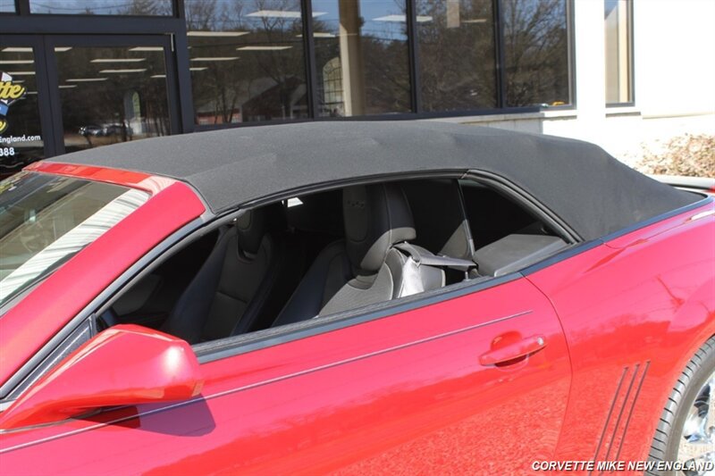 Used 2015 Chevrolet Camaro SS w/ RS Package RWD image 17