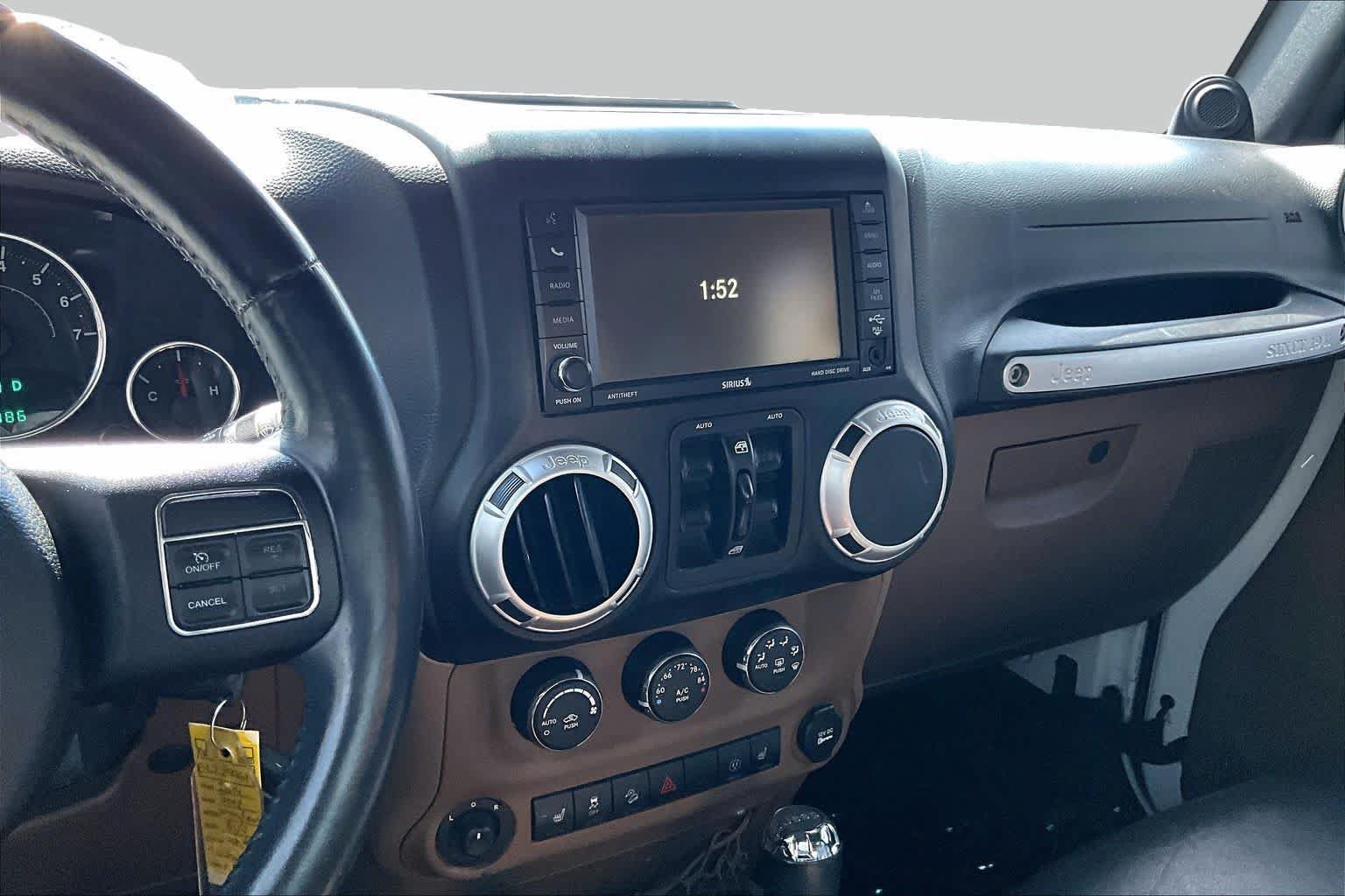 Used 2014 Jeep Wrangler Unlimited Sahara w/ Dual Top Group AWD/4WD image 6