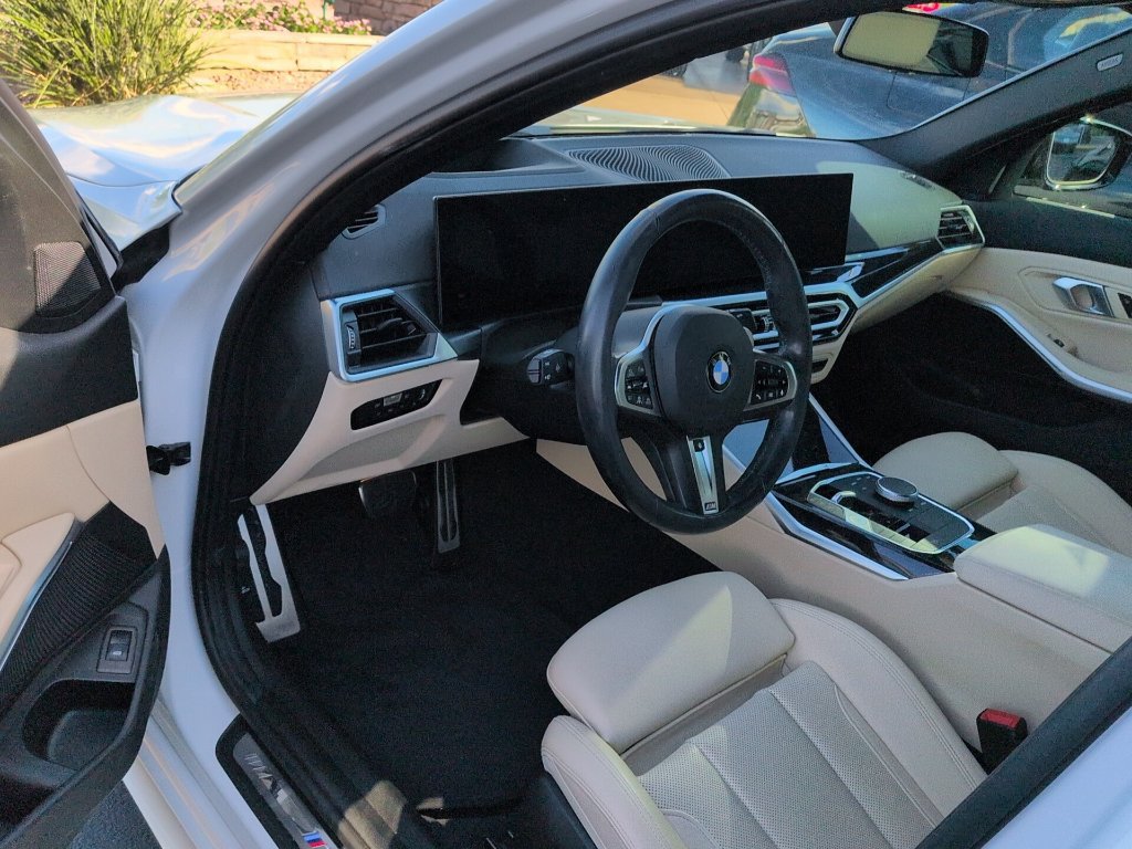 Used 2024 BMW M340i RWD image 6