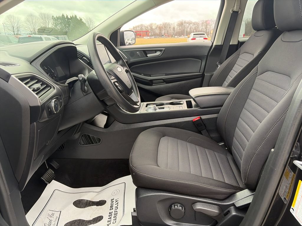 Used 2024 Ford Edge SE AWD/4WD image 15