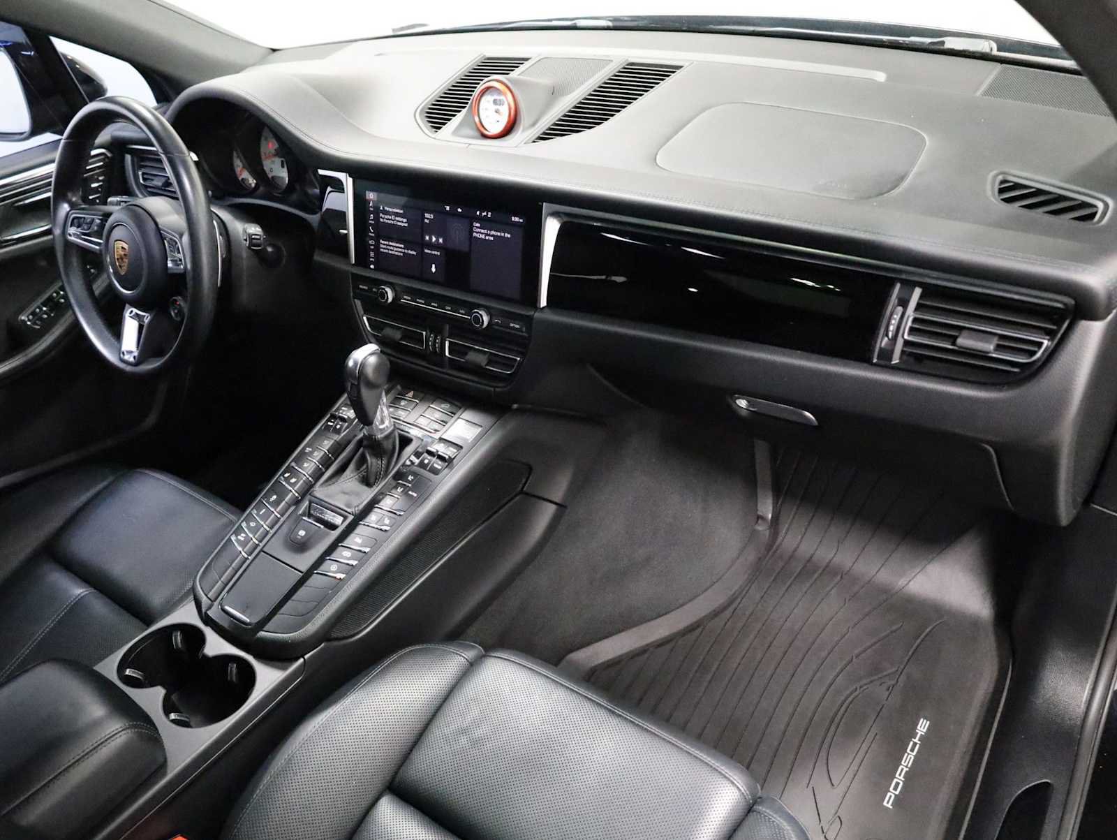 Used 2020 Porsche Macan GTS AWD/4WD image 6
