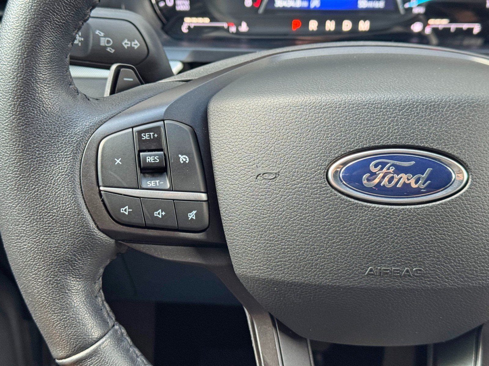 Used 2020 Ford Explorer XLT w/ Equipment Group 202A RWD image 18