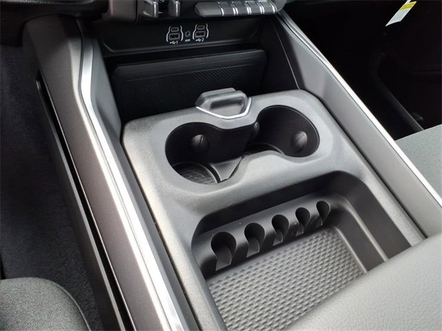 New 2026 RAM 1500 4x4 Crew Cab image 21