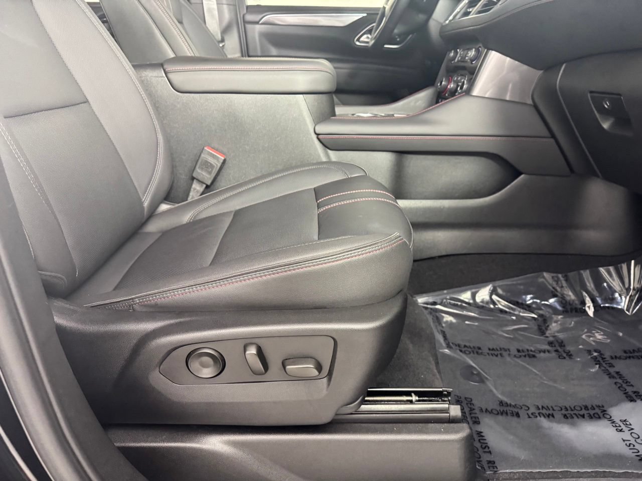 Used 2024 Chevrolet Tahoe RST w/ Luxury Package RWD image 40