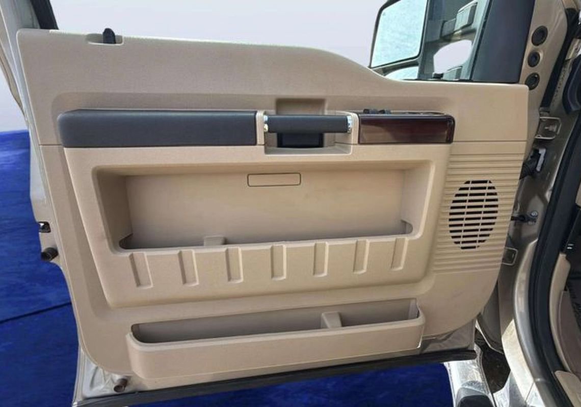 Used 2010 Ford F350 Lariat AWD/4WD image 15