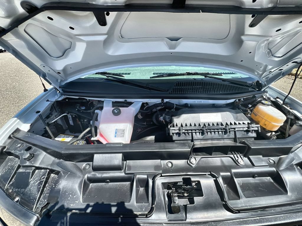 New 2026 Chevrolet Express 2500 w/ Driver Convenience Package RWD image 25