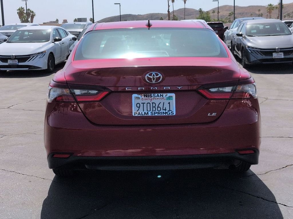 Used 2024 Toyota Camry LE image 4