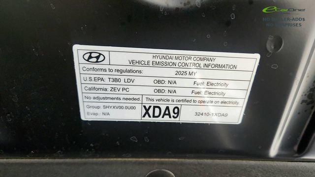 Used 2025 Genesis Electrified GV70 w/ Prestige Package AWD/4WD image 72