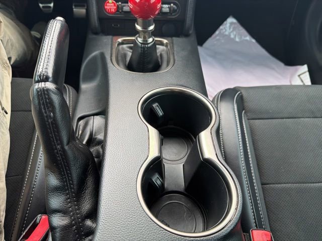 Used 2016 Ford Mustang Shelby GT350 w/ Technology Package image 37