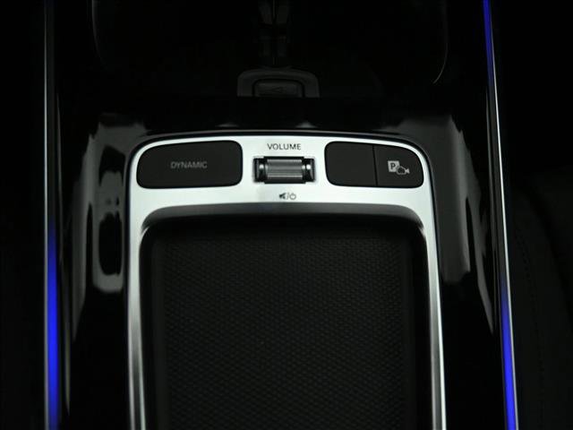 New 2026 Mercedes-Benz GLB 250 4MATIC image 17