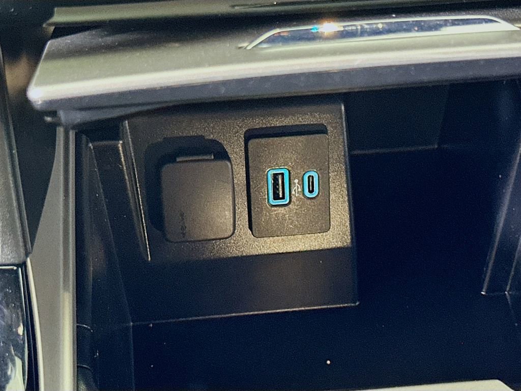 Used 2023 Ford Explorer ST w/ Equipment Group 401A image 34