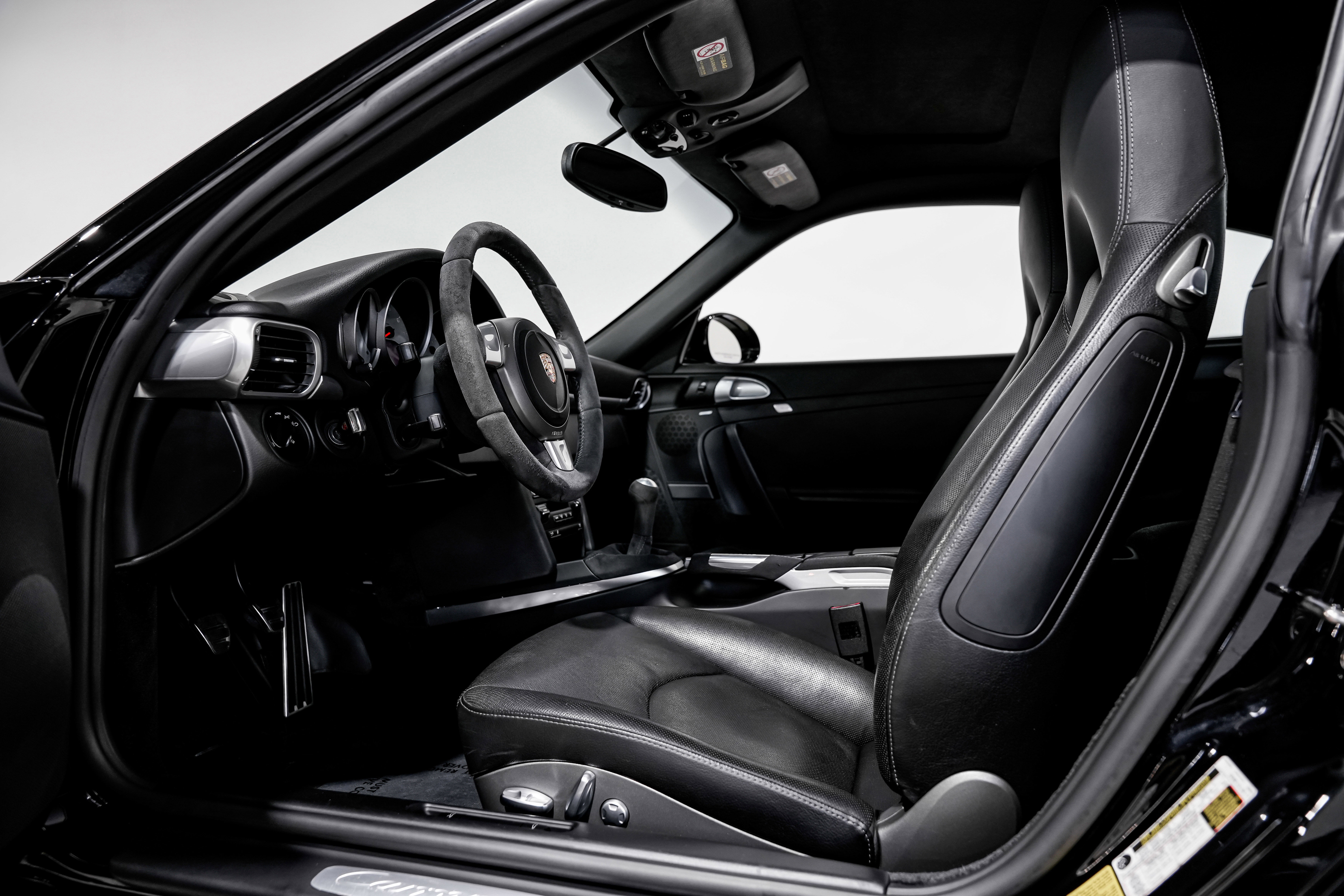 Used 2009 Porsche 911 Carrera S image 18