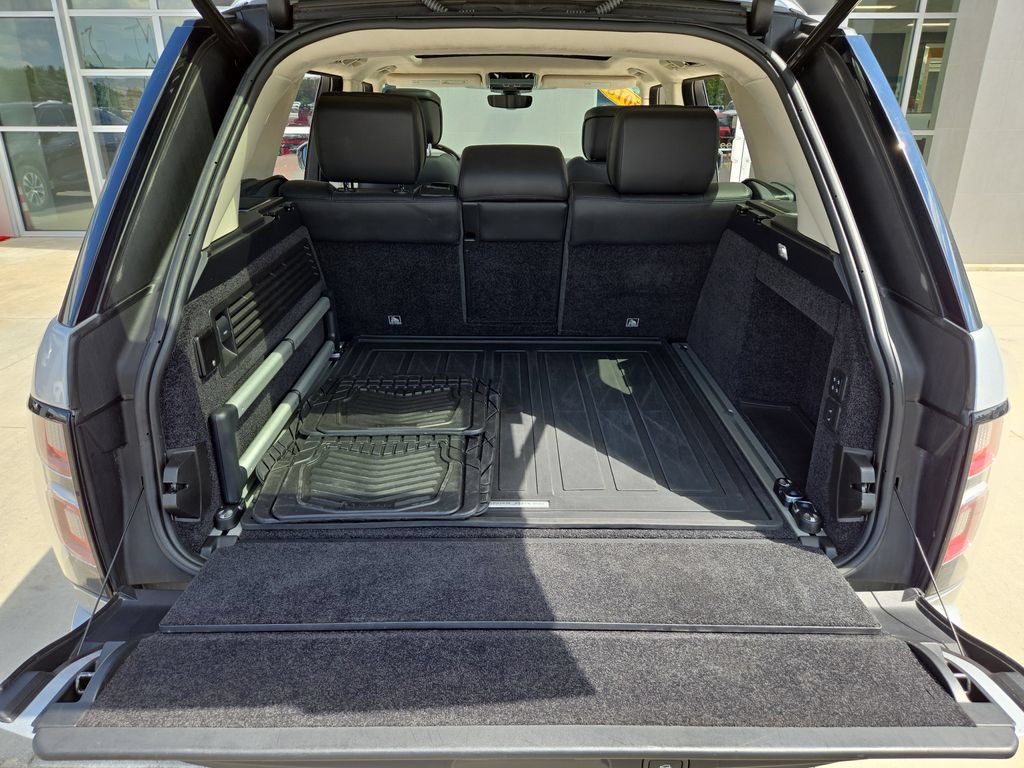 Used 2018 Land Rover Range Rover Supercharged AWD/4WD image 29