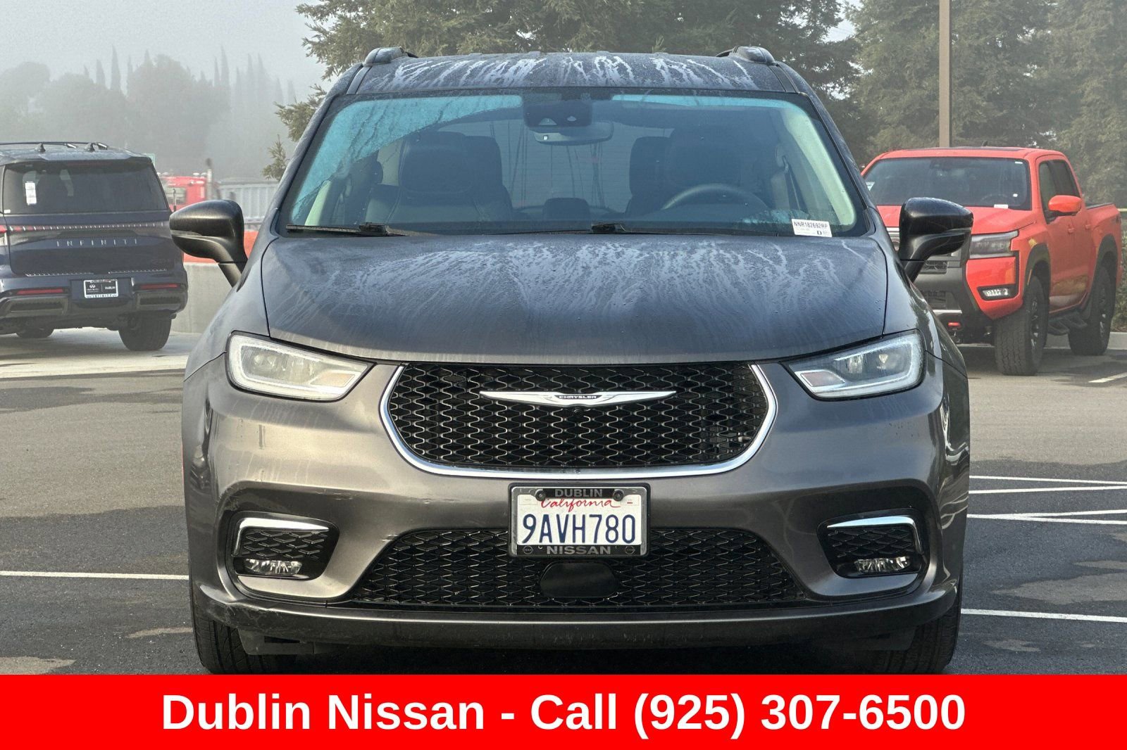 Used 2022 Chrysler Pacifica Touring-L FWD image 9