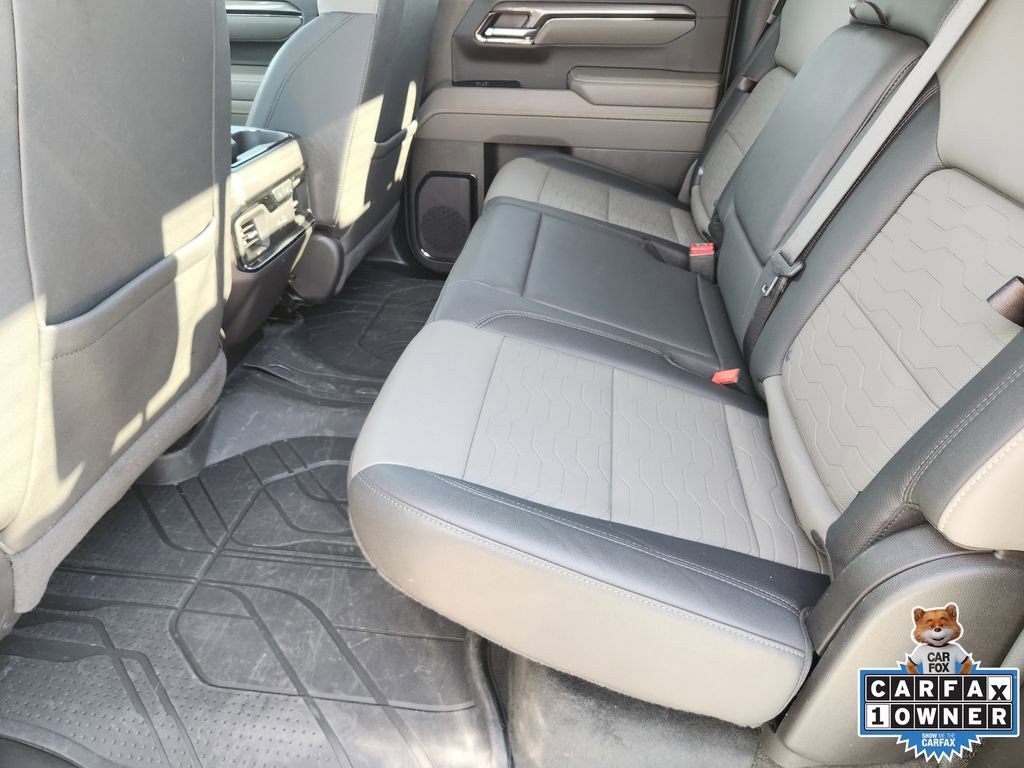 Used 2024 Chevrolet Silverado 1500 ZR2 w/ Technology Package image 33