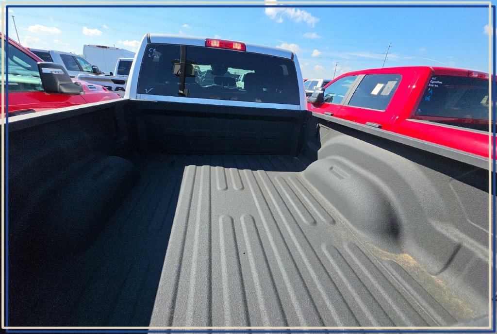 Used 2026 RAM 2500 Big Horn AWD/4WD image 7