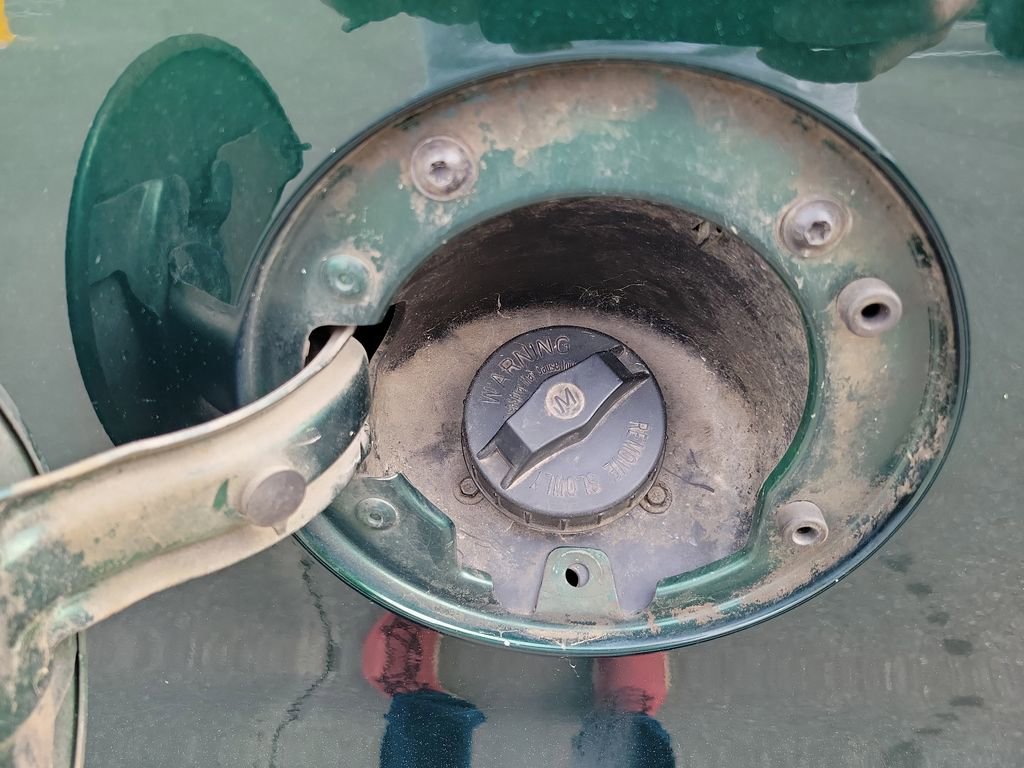 Used 2015 GMC Sierra 1500 SLT w/ SLT Preferred Package image 28