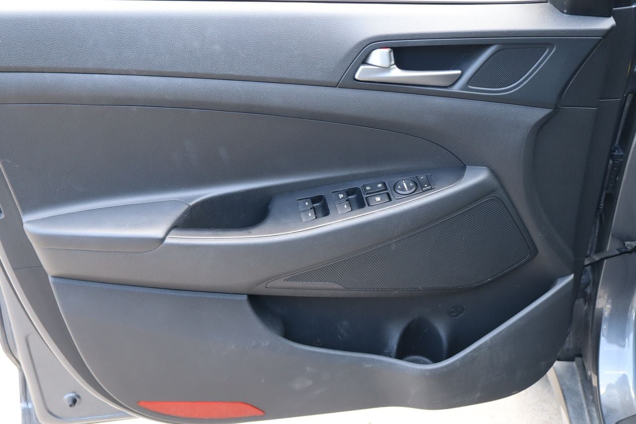 Used 2018 Hyundai Tucson SEL FWD image 18