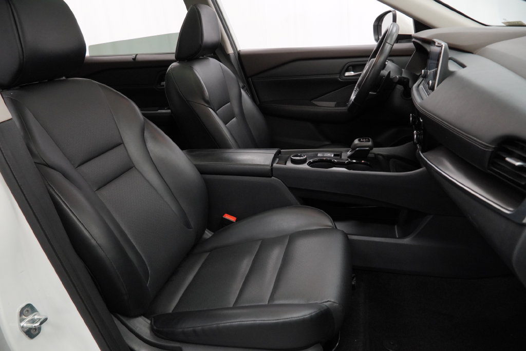 Used 2023 Nissan Rogue SV w/ SV Premium Package AWD/4WD image 33