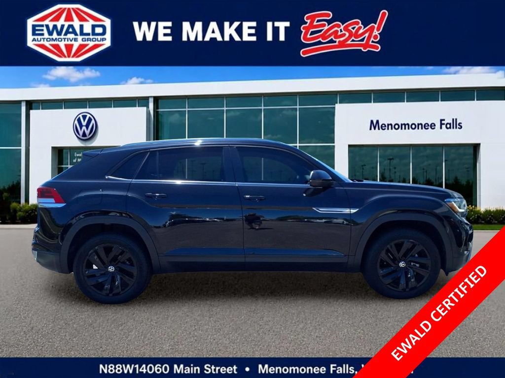 Used 2023 Volkswagen Atlas Cross Sport SE w/ Panoramic Sunroof Package AWD/4WD image 8