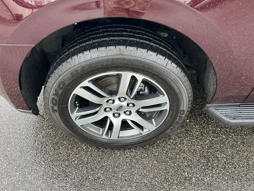 Used 2024 Ford Expedition Max Limited image 16