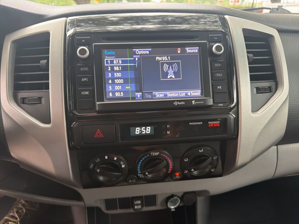 Used 2014 Toyota Tacoma PreRunner w/ SR5 Package RWD image 12