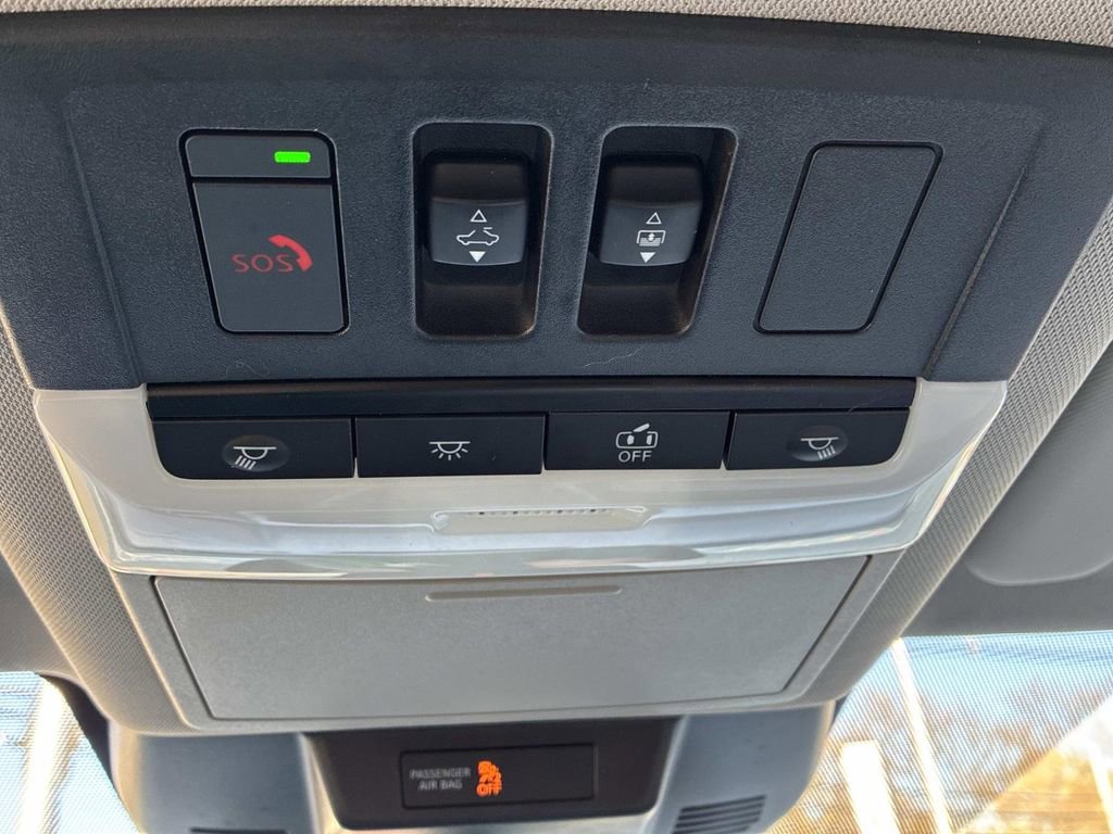 Certified 2023 Nissan Rogue SL w/ SL Premium Package AWD/4WD image 38