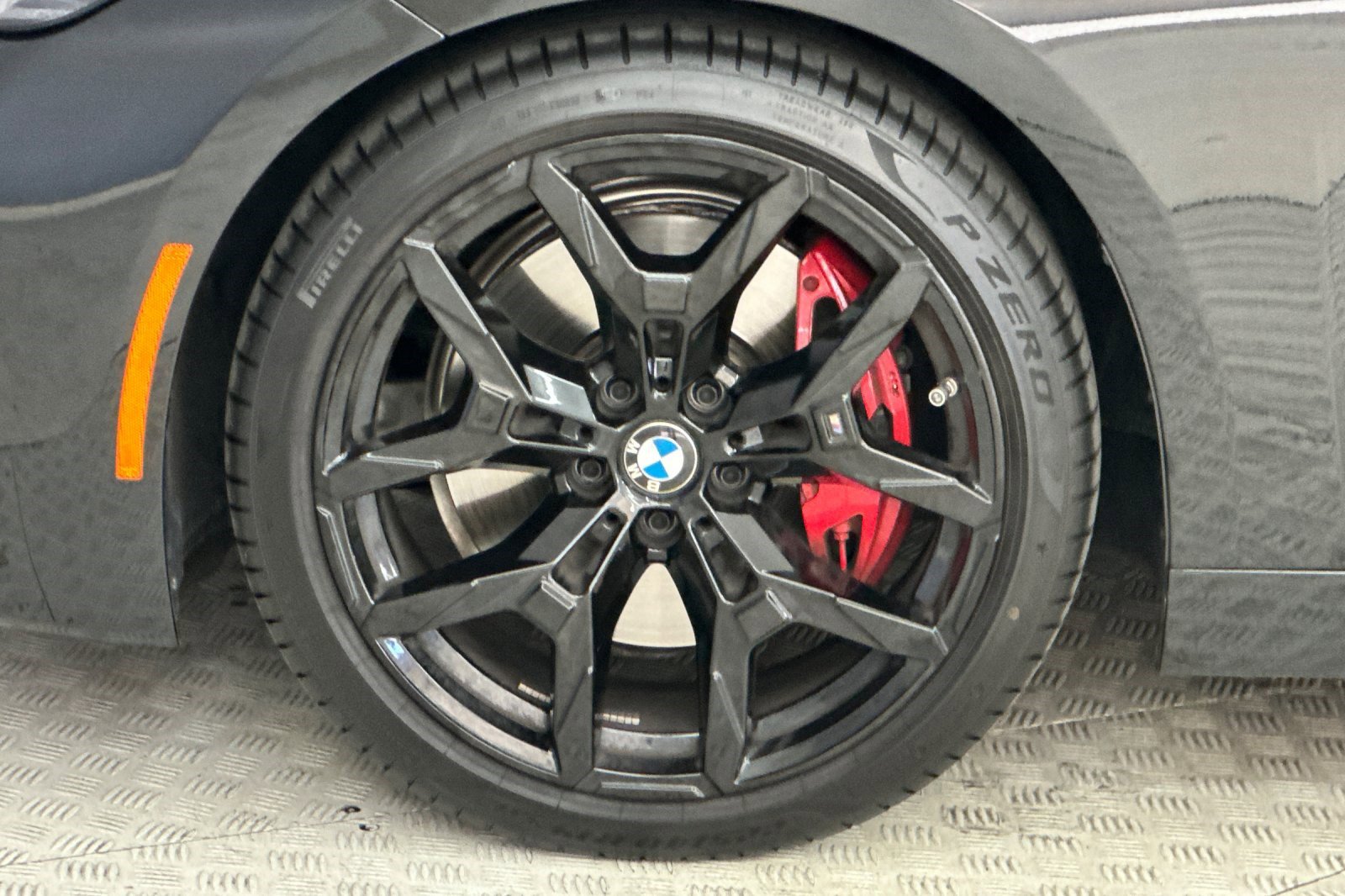 Used 2025 BMW 230i Coupe w/ M Sport Package image 11