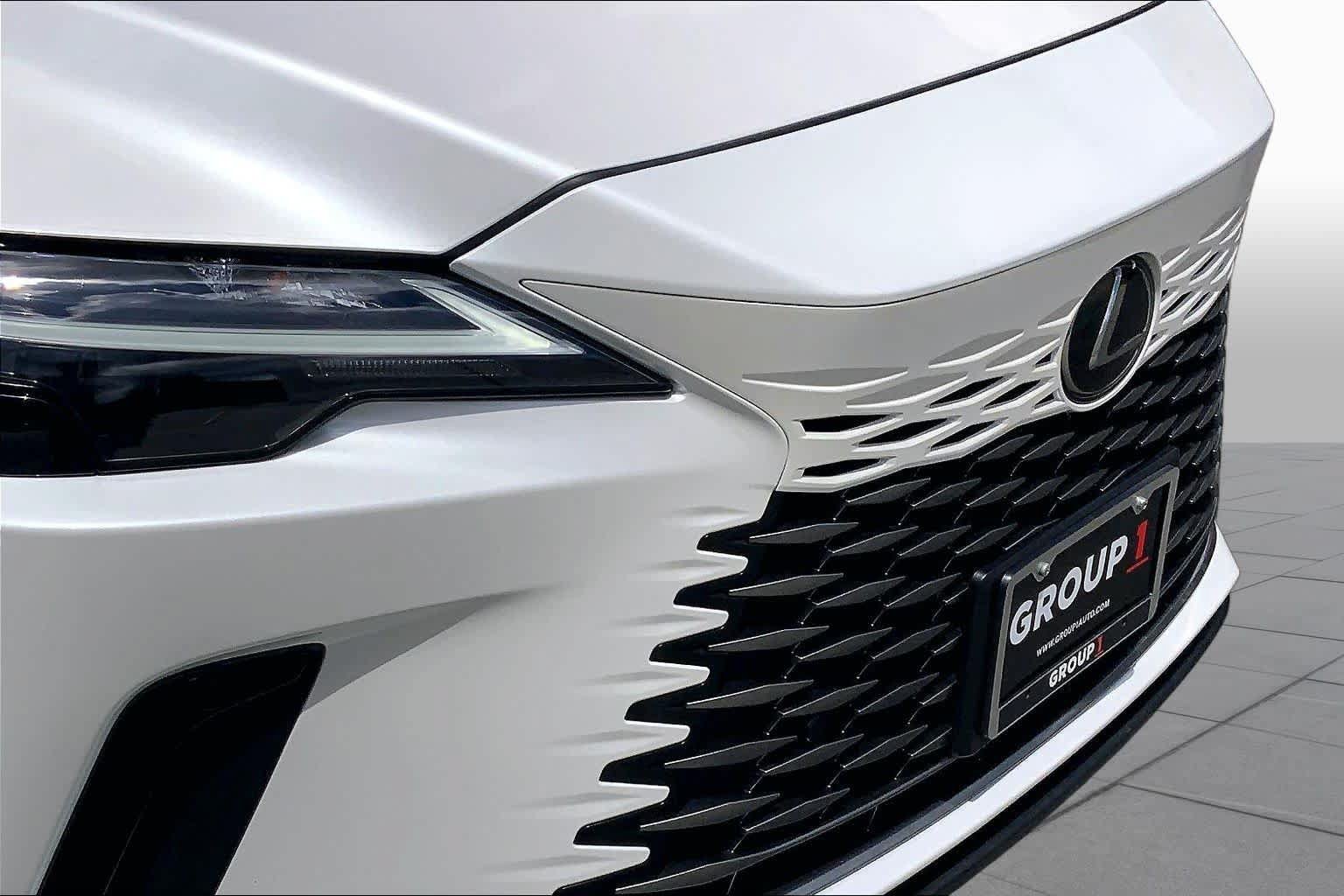 Used 2024 Lexus RX 350 Premium w/ Accessory Package (Z1) FWD image 29
