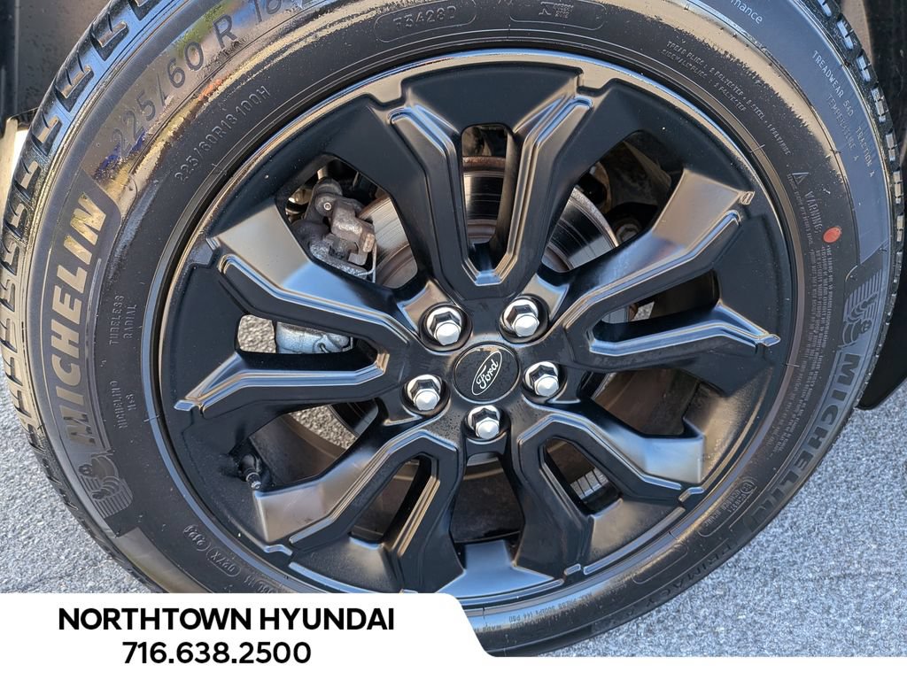 Used 2023 Ford Maverick Lariat w/ Lariat Luxury Package AWD/4WD image 39