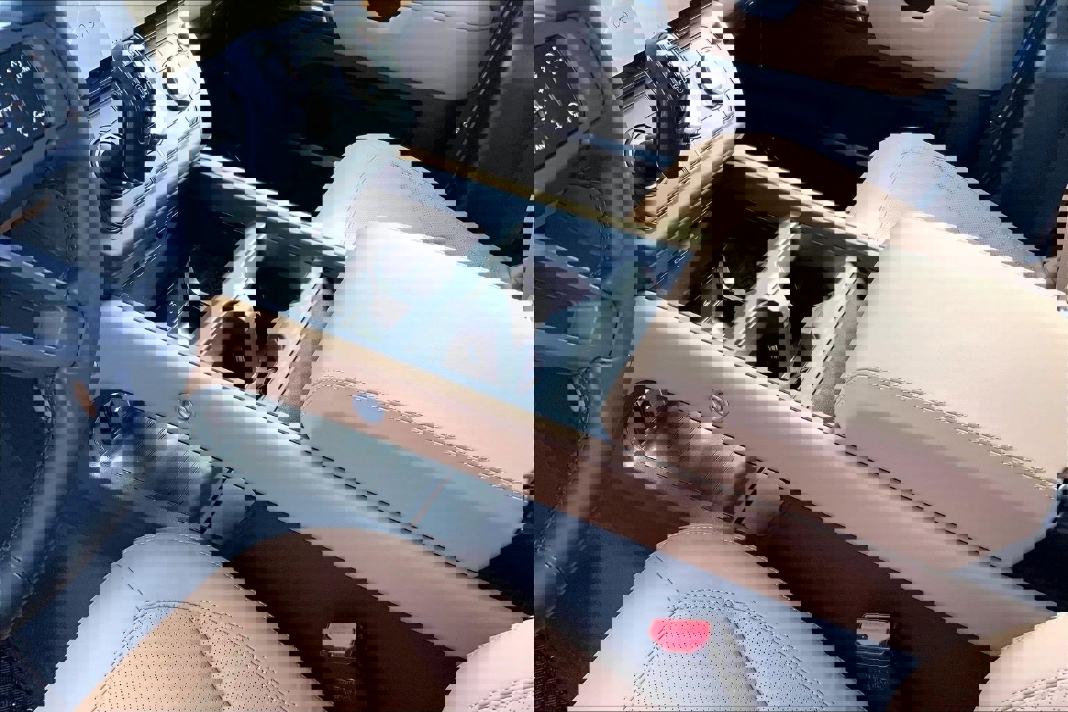 New 2026 Land Rover Defender 110 X-Dynamic SE image 7