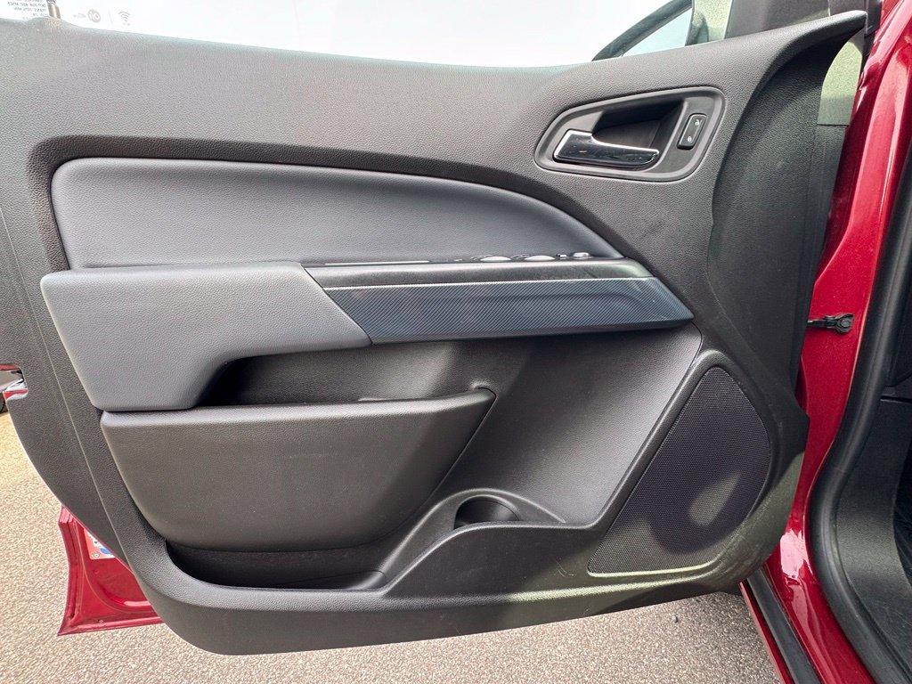 Used 2018 Chevrolet Colorado Z71 AWD/4WD image 20