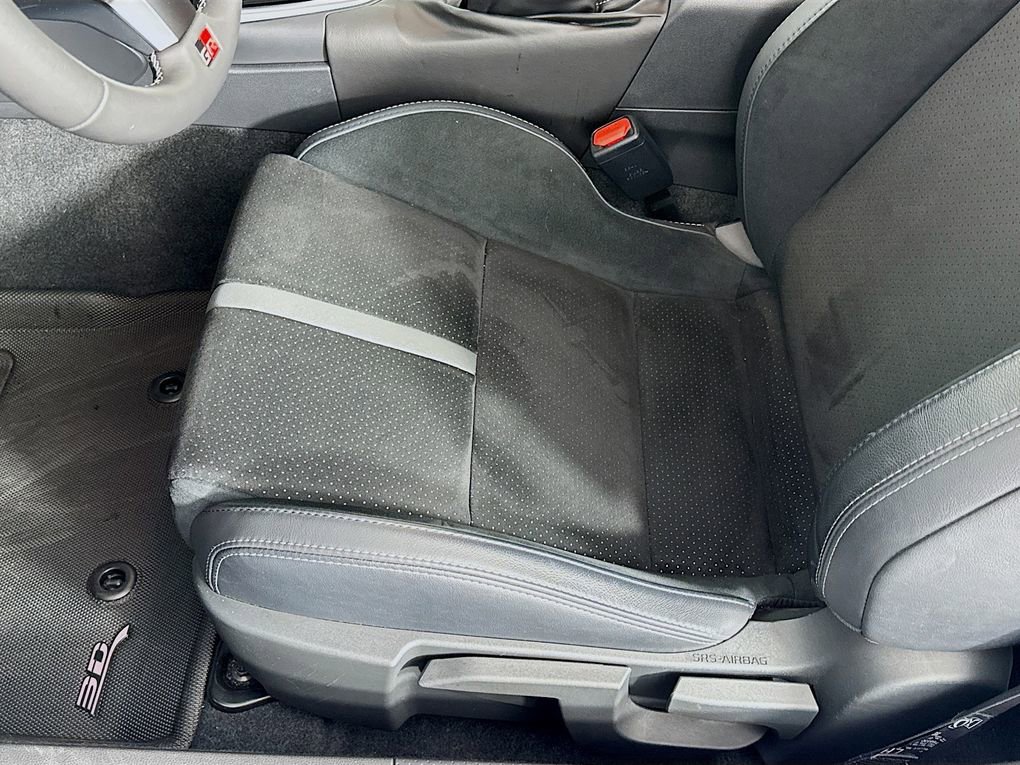 Used 2024 Toyota GR86 Premium image 24