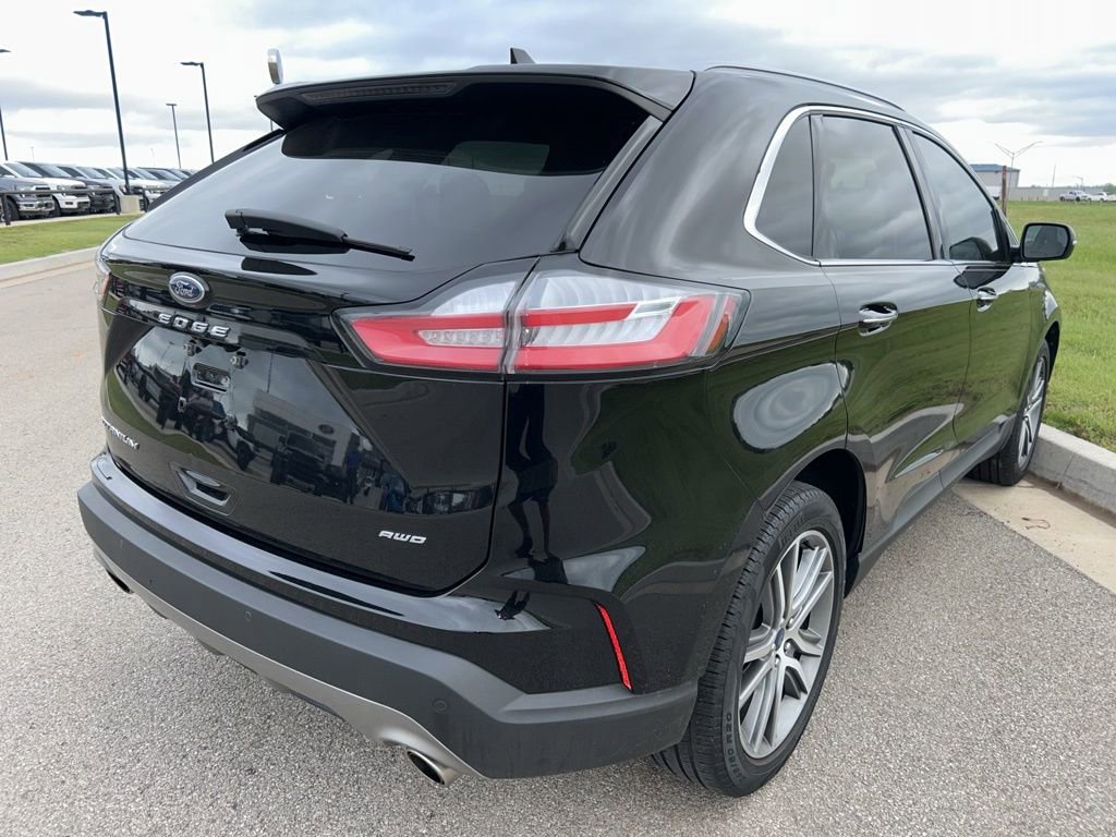 Used 2022 Ford Edge Titanium image 5