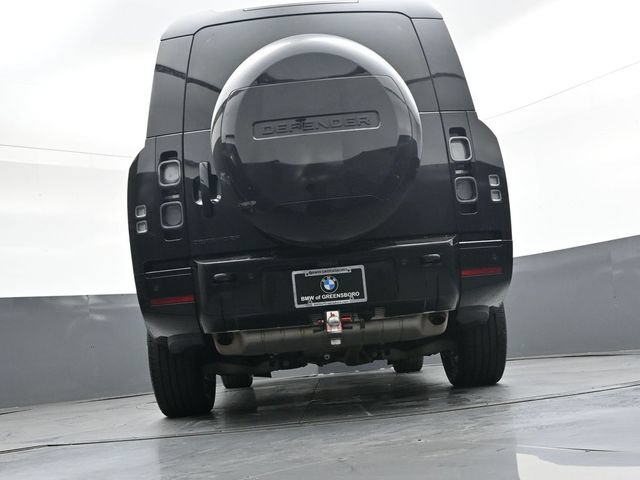 Used 2024 Land Rover Defender 130 X AWD/4WD image 34