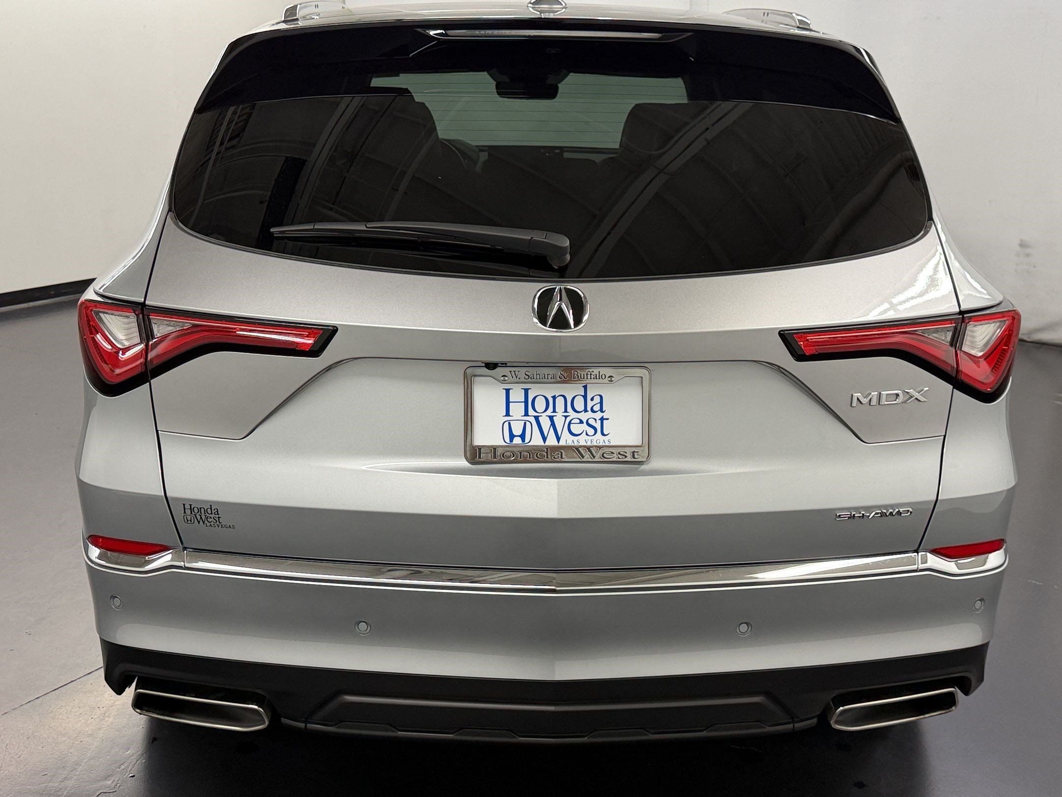 Used 2024 Acura MDX w/ Advance Package AWD/4WD image 10